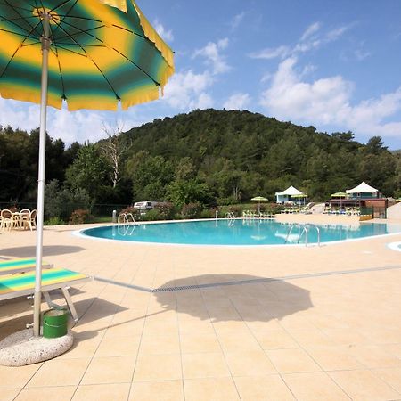 Camping Village Canapai Рио-Марина Экстерьер фото