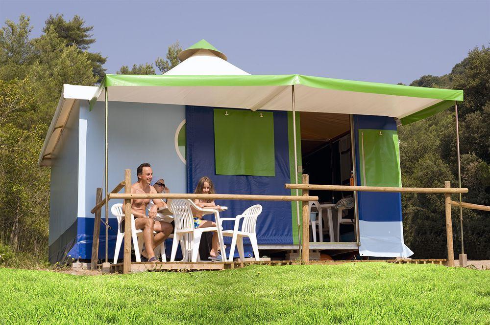 Camping Village Canapai Рио-Марина Экстерьер фото
